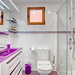 Violeta Grande Feriehus Macastre
